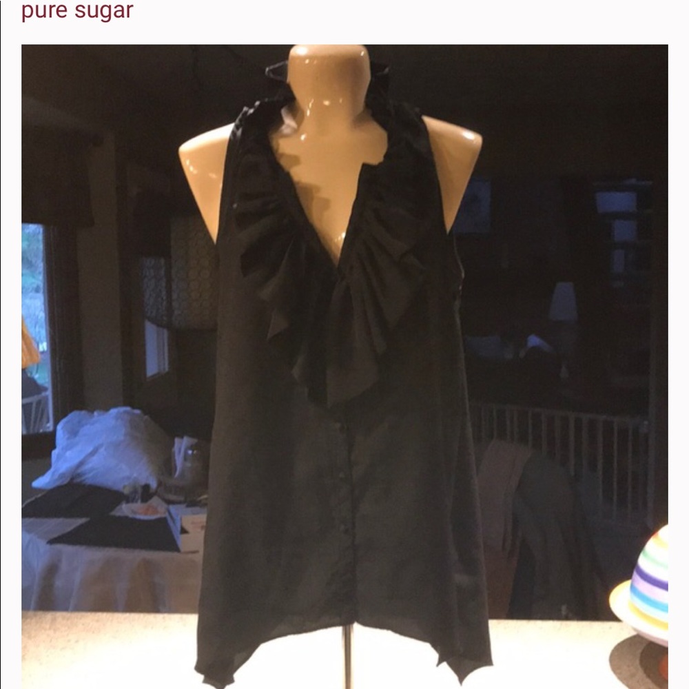 Pure Sugar feminine ruffled top!